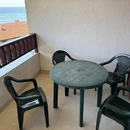Sea View In Arena 1